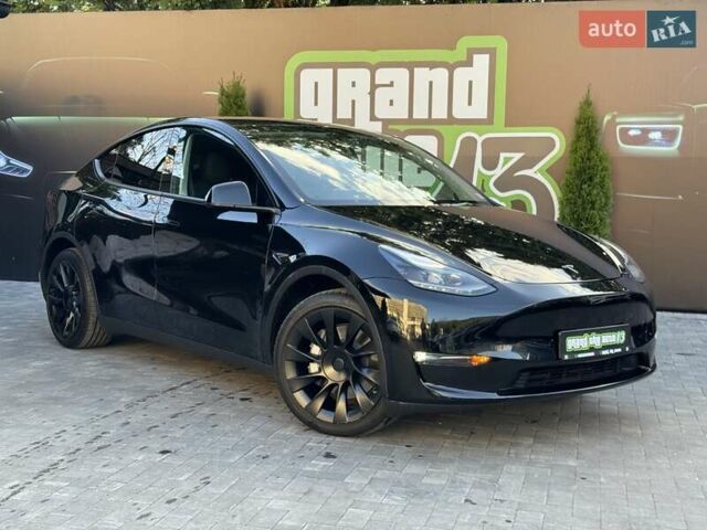 Черный Тесла Model Y, объемом двигателя 0 л и пробегом 1 тыс. км за 33900 $, фото 2 на Automoto.ua