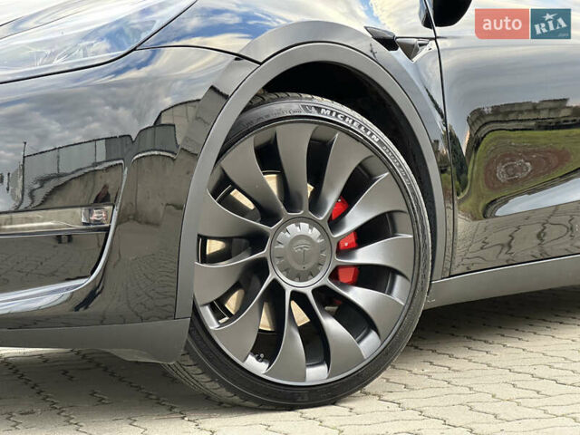 Чорний Тесла Model Y, об'ємом двигуна 0 л та пробігом 38 тис. км за 30799 $, фото 29 на Automoto.ua