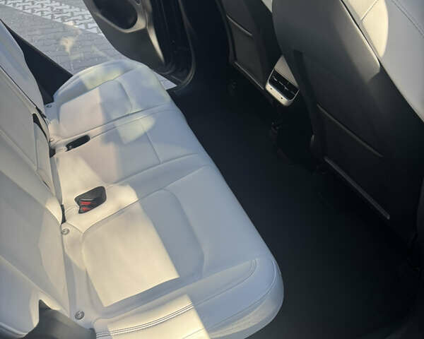 Черный Тесла Model Y, объемом двигателя 0 л и пробегом 37 тыс. км за 24500 $, фото 20 на Automoto.ua