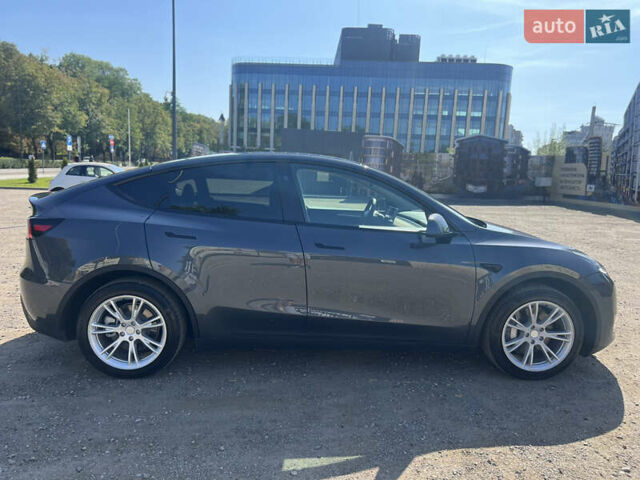 Черный Тесла Model Y, объемом двигателя 0 л и пробегом 16 тыс. км за 30200 $, фото 6 на Automoto.ua