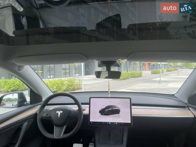 Черный Тесла Model Y, объемом двигателя 0 л и пробегом 44 тыс. км за 37200 $, фото 16 на Automoto.ua