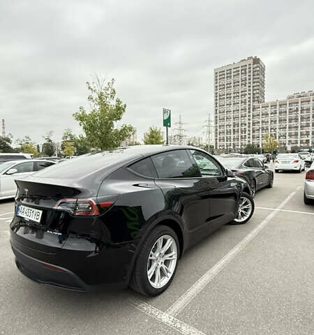 Черный Тесла Model Y, объемом двигателя 0 л и пробегом 33 тыс. км за 31000 $, фото 2 на Automoto.ua