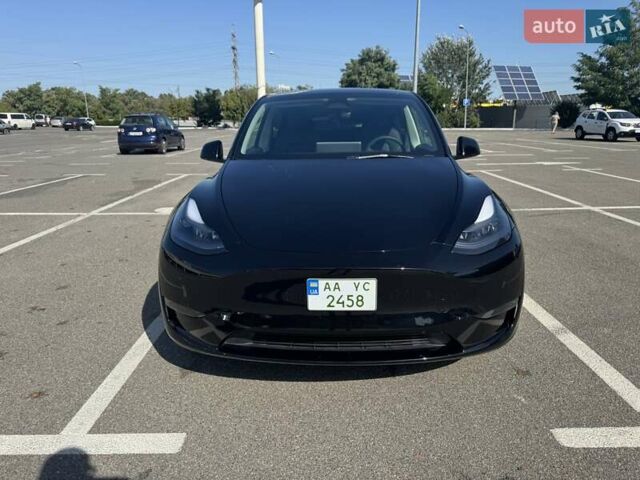 Черный Тесла Model Y, объемом двигателя 0 л и пробегом 23 тыс. км за 30500 $, фото 1 на Automoto.ua