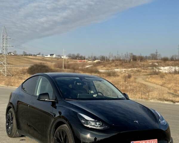 Черный Тесла Model Y, объемом двигателя 0 л и пробегом 10 тыс. км за 29800 $, фото 4 на Automoto.ua
