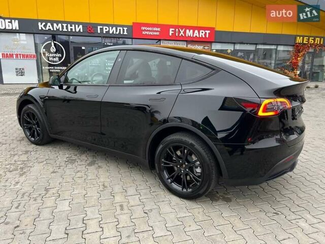 Черный Тесла Model Y, объемом двигателя 0 л и пробегом 19 тыс. км за 33000 $, фото 22 на Automoto.ua