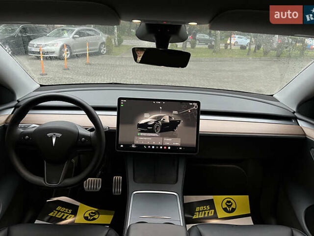 Черный Тесла Model Y, объемом двигателя 0 л и пробегом 10 тыс. км за 34900 $, фото 9 на Automoto.ua