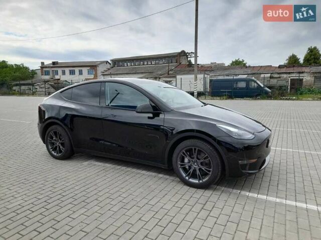 Черный Тесла Model Y, объемом двигателя 0 л и пробегом 21 тыс. км за 29000 $, фото 6 на Automoto.ua