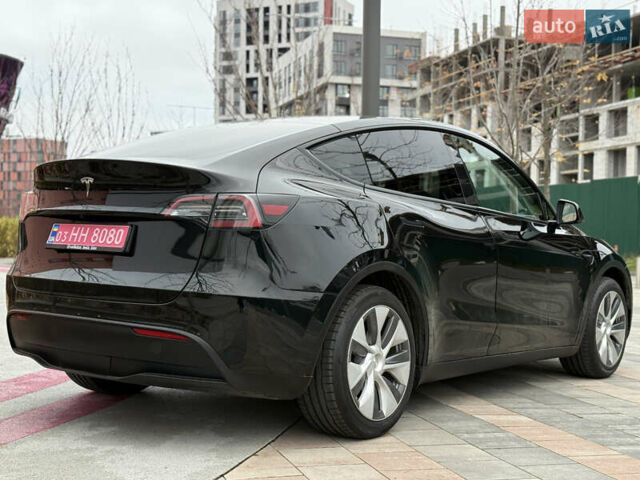 Черный Тесла Model Y, объемом двигателя 0 л и пробегом 48 тыс. км за 31500 $, фото 9 на Automoto.ua