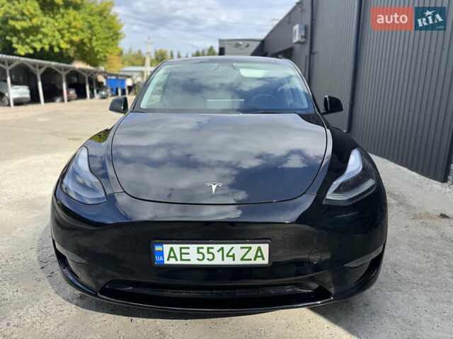 Черный Тесла Model Y, объемом двигателя 0 л и пробегом 2 тыс. км за 38300 $, фото 11 на Automoto.ua