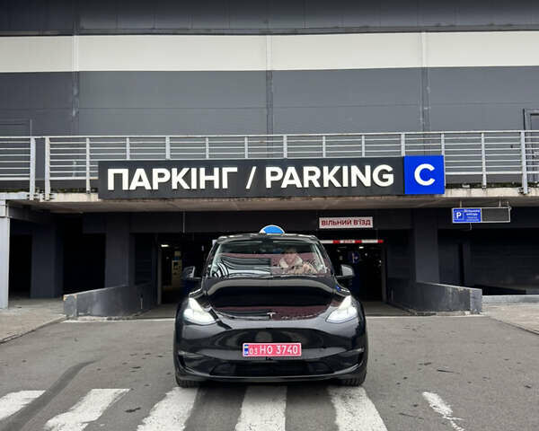 Черный Тесла Model Y, объемом двигателя 0 л и пробегом 12 тыс. км за 36500 $, фото 6 на Automoto.ua