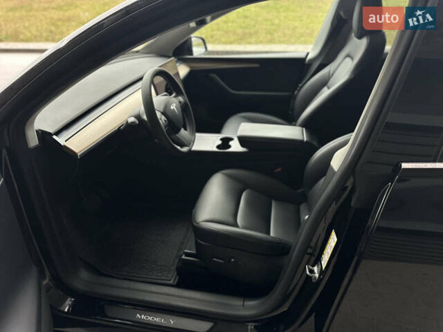 Чорний Тесла Model Y, об'ємом двигуна 0 л та пробігом 11 тис. км за 32800 $, фото 8 на Automoto.ua