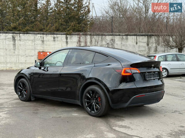 Черный Тесла Model Y, объемом двигателя 0 л и пробегом 19 тыс. км за 36500 $, фото 25 на Automoto.ua