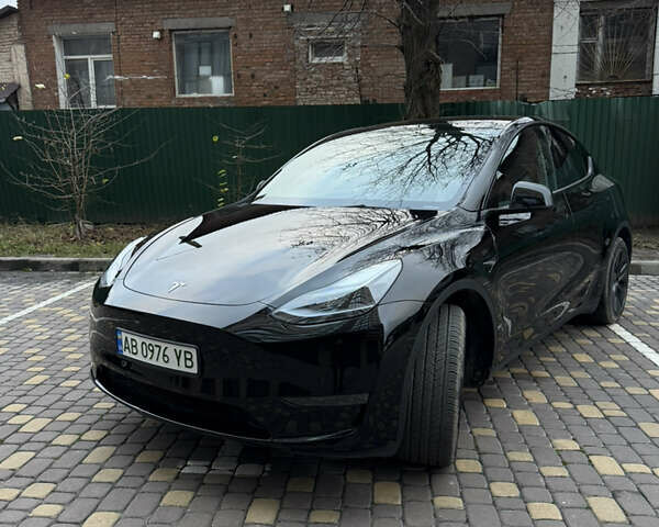 Черный Тесла Model Y, объемом двигателя 0 л и пробегом 9 тыс. км за 31000 $, фото 1 на Automoto.ua