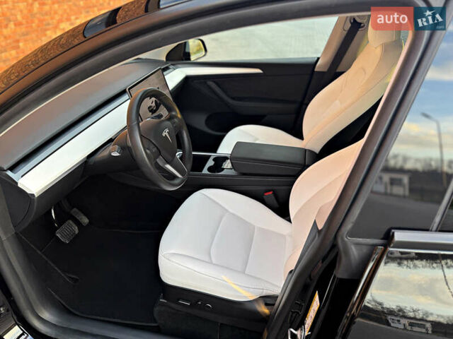 Чорний Тесла Model Y, об'ємом двигуна 0 л та пробігом 5 тис. км за 35000 $, фото 14 на Automoto.ua