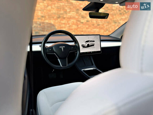 Чорний Тесла Model Y, об'ємом двигуна 0 л та пробігом 5 тис. км за 35000 $, фото 11 на Automoto.ua