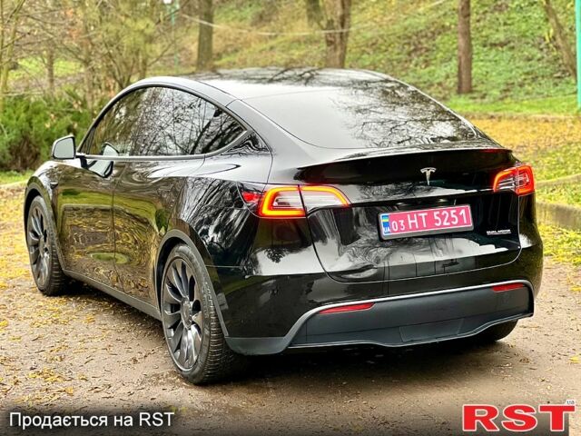 Черный Тесла Model Y, объемом двигателя 0.39 л и пробегом 71 тыс. км за 24400 $, фото 5 на Automoto.ua