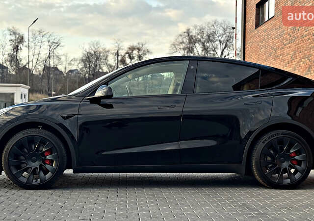 Чорний Тесла Model Y, об'ємом двигуна 0 л та пробігом 5 тис. км за 35000 $, фото 10 на Automoto.ua