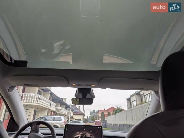 Чорний Тесла Model Y, об'ємом двигуна 0 л та пробігом 17 тис. км за 27500 $, фото 24 на Automoto.ua