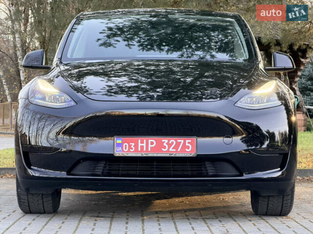 Черный Тесла Model Y, объемом двигателя 0 л и пробегом 4 тыс. км за 29800 $, фото 12 на Automoto.ua