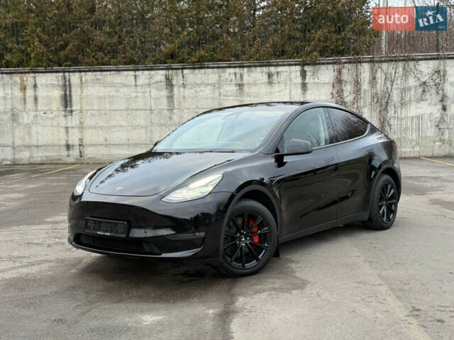 Черный Тесла Model Y, объемом двигателя 0 л и пробегом 19 тыс. км за 36500 $, фото 11 на Automoto.ua