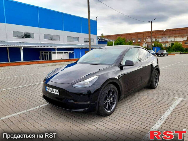 Чорний Тесла Model Y, об'ємом двигуна 0 л та пробігом 9 тис. км за 33000 $, фото 1 на Automoto.ua