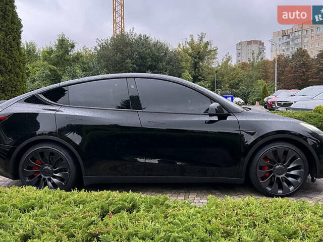 Черный Тесла Model Y, объемом двигателя 0 л и пробегом 10 тыс. км за 34900 $, фото 7 на Automoto.ua