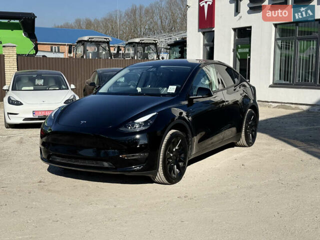 Черный Тесла Model Y, объемом двигателя 0 л и пробегом 1 тыс. км за 37500 $, фото 13 на Automoto.ua