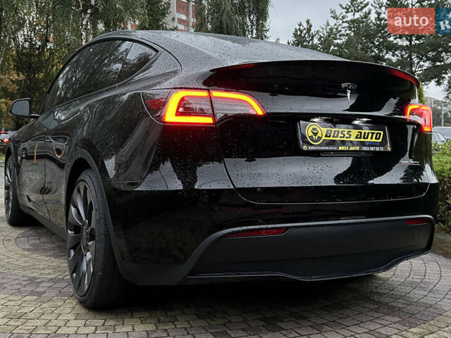 Черный Тесла Model Y, объемом двигателя 0 л и пробегом 10 тыс. км за 34900 $, фото 4 на Automoto.ua