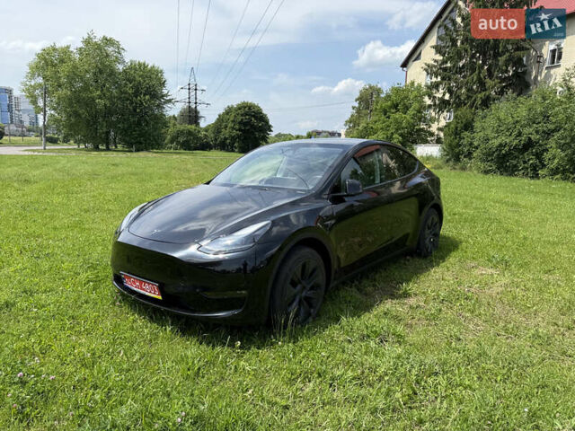 Черный Тесла Model Y, объемом двигателя 0 л и пробегом 18 тыс. км за 27998 $, фото 10 на Automoto.ua