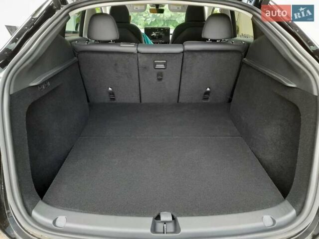 Черный Тесла Model Y, объемом двигателя 0 л и пробегом 21 тыс. км за 29000 $, фото 8 на Automoto.ua