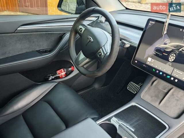 Черный Тесла Model Y, объемом двигателя 0 л и пробегом 13 тыс. км за 32000 $, фото 10 на Automoto.ua