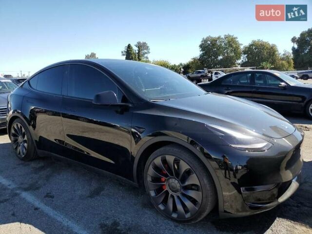 Черный Тесла Model Y, объемом двигателя 0 л и пробегом 32 тыс. км за 12700 $, фото 3 на Automoto.ua