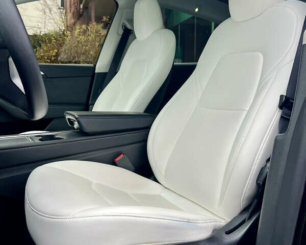 Черный Тесла Model Y, объемом двигателя 0 л и пробегом 71 тыс. км за 24400 $, фото 24 на Automoto.ua