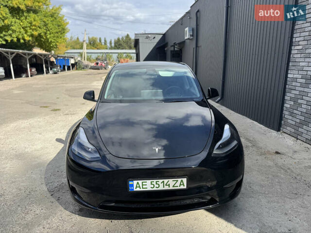 Черный Тесла Model Y, объемом двигателя 0 л и пробегом 2 тыс. км за 38300 $, фото 9 на Automoto.ua