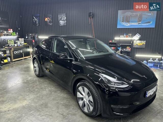 Черный Тесла Model Y, объемом двигателя 0 л и пробегом 80 тыс. км за 28000 $, фото 4 на Automoto.ua