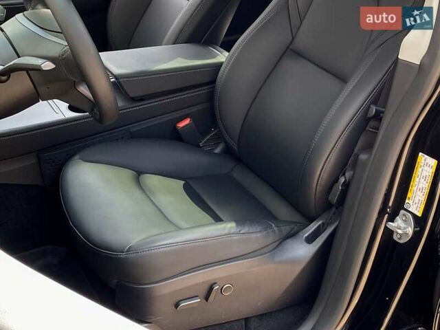 Чорний Тесла Model Y, об'ємом двигуна 0 л та пробігом 11 тис. км за 33000 $, фото 11 на Automoto.ua