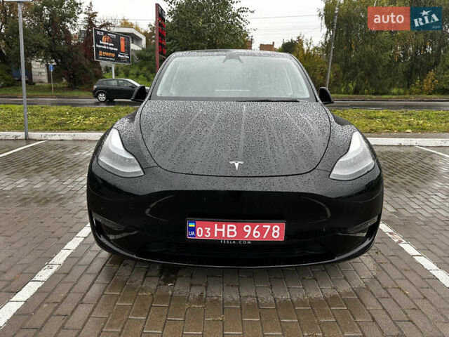 Тесла Model Y 2024 в Ровно на Automoto.ua Черный Тесла Model Y, объемом двигателя 0 л и пробегом 19 тыс. км за 36800 $, фото 2 на Automoto.ua