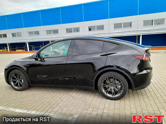 Чорний Тесла Model Y, об'ємом двигуна 0 л та пробігом 9 тис. км за 33000 $, фото 7 на Automoto.ua