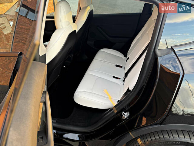 Чорний Тесла Model Y, об'ємом двигуна 0 л та пробігом 5 тис. км за 35000 $, фото 16 на Automoto.ua