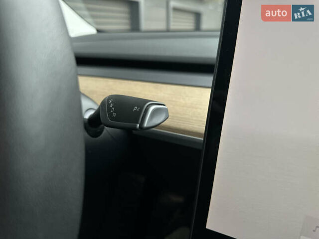 Чорний Тесла Model Y, об'ємом двигуна 0 л та пробігом 11 тис. км за 32800 $, фото 12 на Automoto.ua