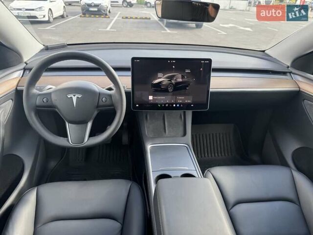 Черный Тесла Model Y, объемом двигателя 0 л и пробегом 8 тыс. км за 31200 $, фото 9 на Automoto.ua
