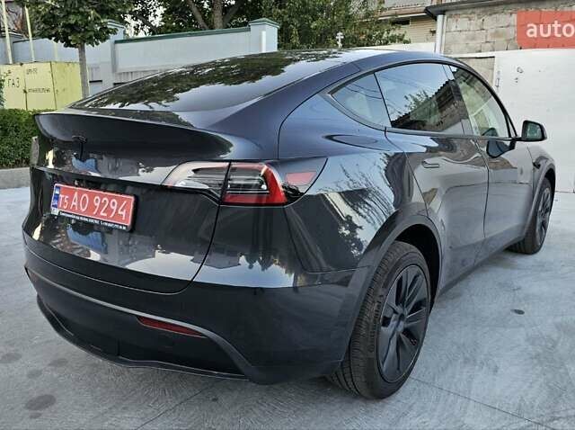 Чорний Тесла Model Y, об'ємом двигуна 0 л та пробігом 3 тис. км за 28300 $, фото 4 на Automoto.ua
