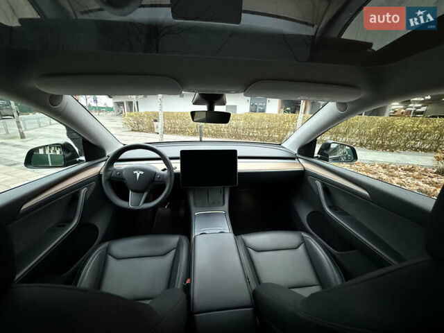 Черный Тесла Model Y, объемом двигателя 0 л и пробегом 48 тыс. км за 31500 $, фото 22 на Automoto.ua