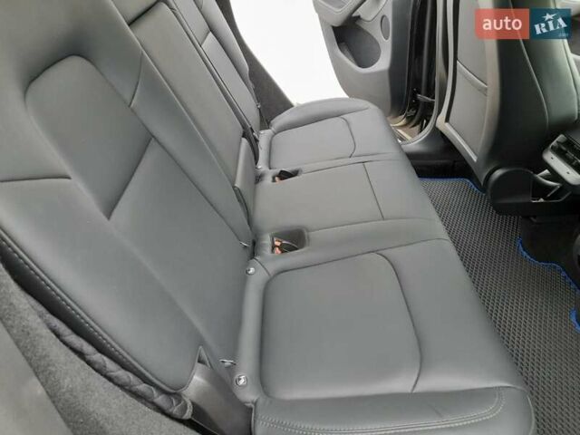 Черный Тесла Model Y, объемом двигателя 0 л и пробегом 21 тыс. км за 29000 $, фото 16 на Automoto.ua