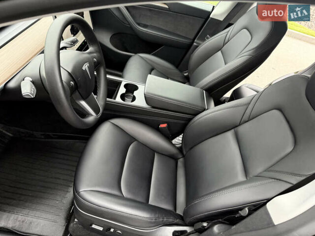 Чорний Тесла Model Y, об'ємом двигуна 0 л та пробігом 22 тис. км за 32900 $, фото 18 на Automoto.ua
