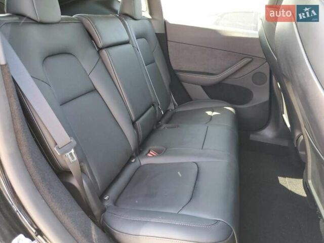 Черный Тесла Model Y, объемом двигателя 0 л и пробегом 10 тыс. км за 12500 $, фото 9 на Automoto.ua