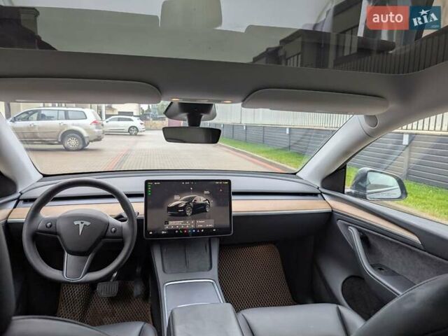 Чорний Тесла Model Y, об'ємом двигуна 0 л та пробігом 17 тис. км за 27500 $, фото 25 на Automoto.ua