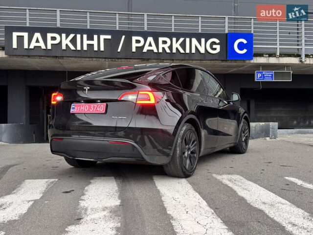 Черный Тесла Model Y, объемом двигателя 0 л и пробегом 12 тыс. км за 36500 $, фото 5 на Automoto.ua