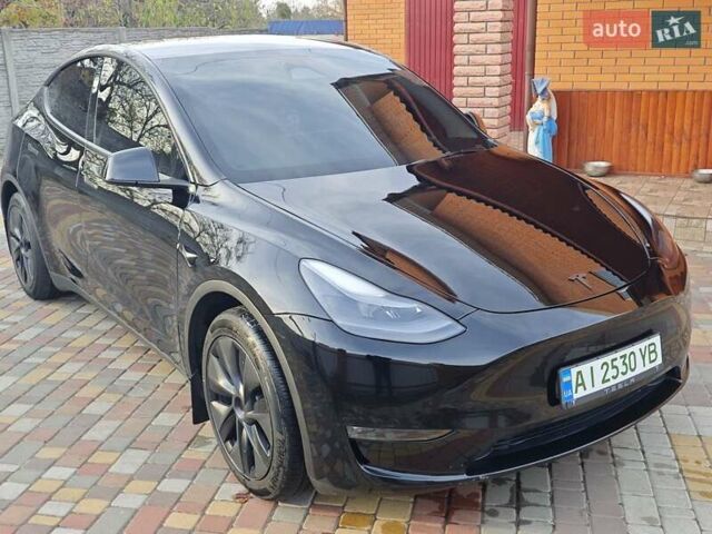 Черный Тесла Model Y, объемом двигателя 0 л и пробегом 13 тыс. км за 32000 $, фото 5 на Automoto.ua