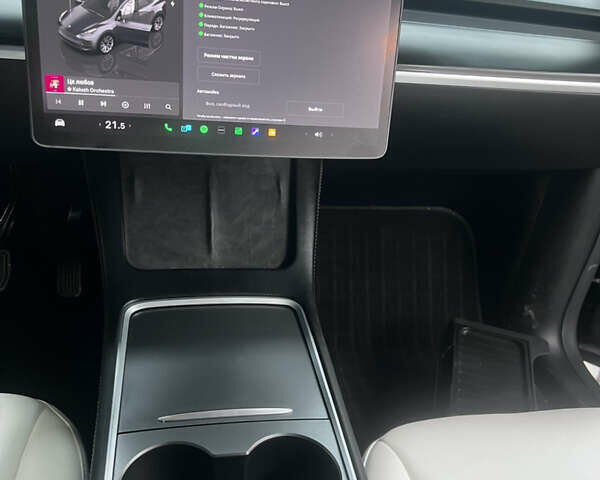 Черный Тесла Model Y, объемом двигателя 0 л и пробегом 24 тыс. км за 33000 $, фото 17 на Automoto.ua